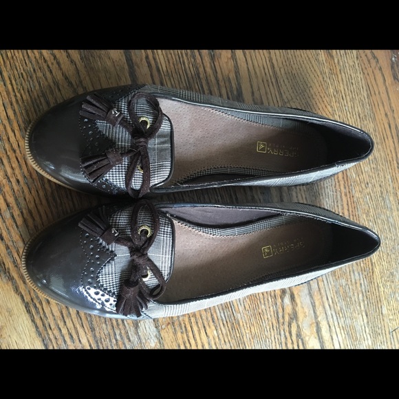 Brand new Sperry flats