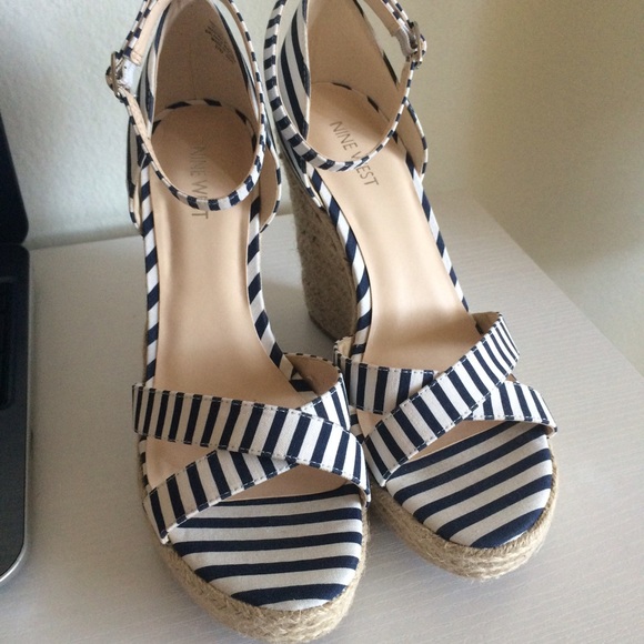 Nine West wedges - Picture 3 of 3