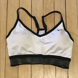 Nike Pro Indy Cool Sports Bra