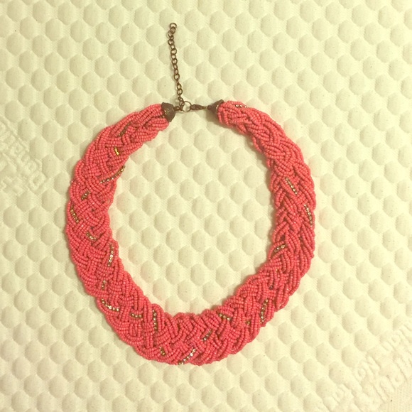 Chunky pink necklace
