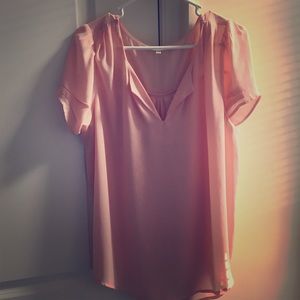 Baby pink top - excellent condition!