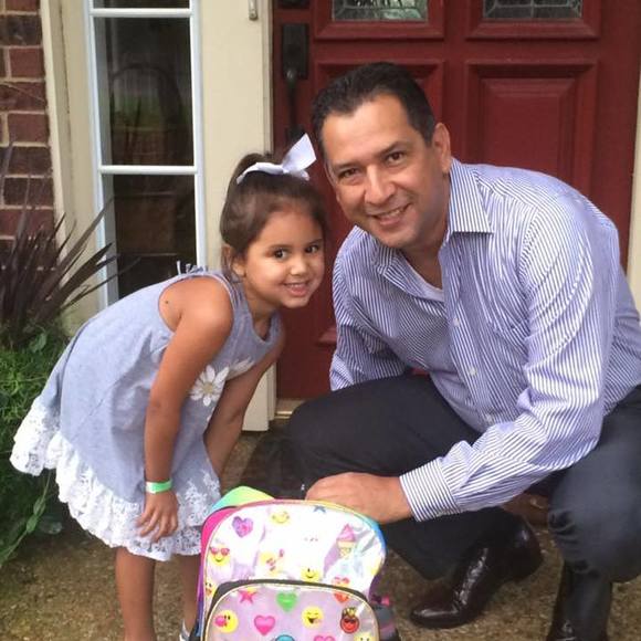 Meet your Posher, Melaine - Picture 1 of 1