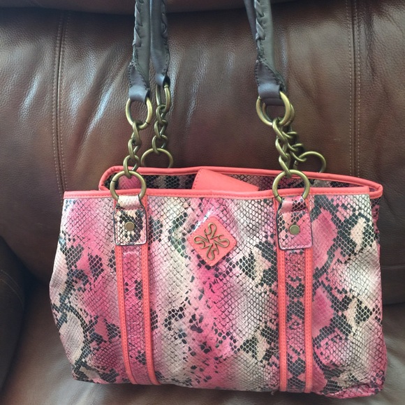 Tote with snake skin print! Adorable!! - Picture 1 of 4