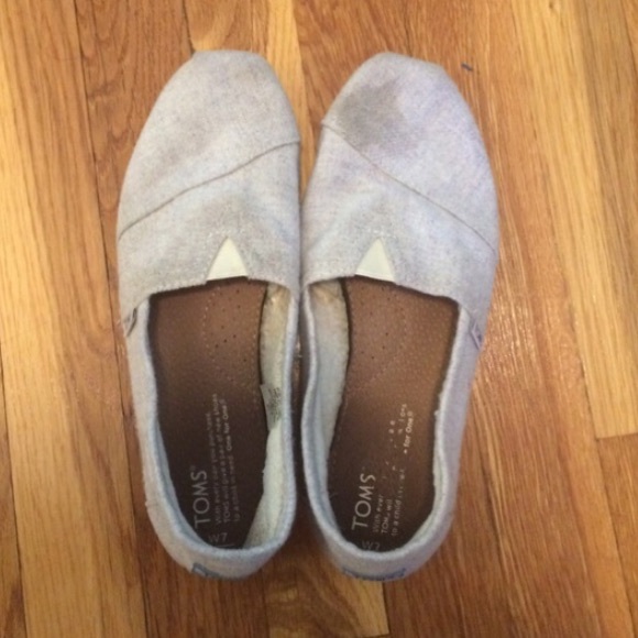 Toms