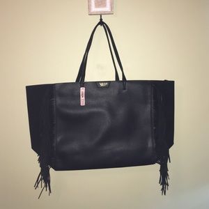 Super cute bag!