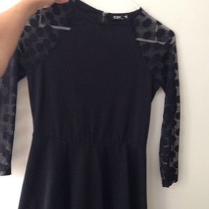 Express quarter sleeve black dress!