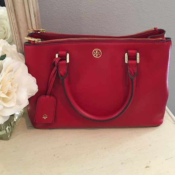 Tory Burch Handbags - Tory Burch Mini Robinson Double Zip Tote