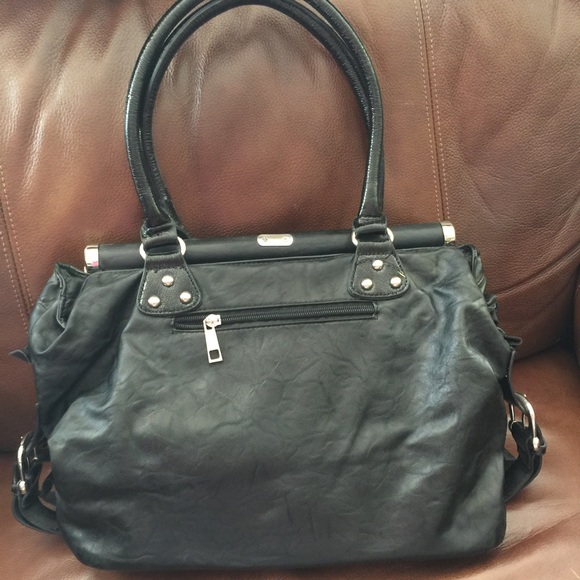 Black bag with ruffles - Picture 2 of 2