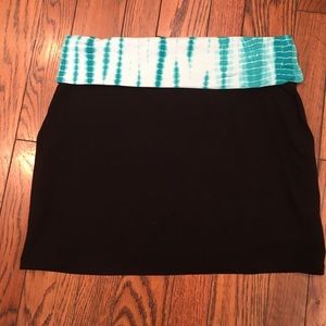 Express cotton mini skirt.