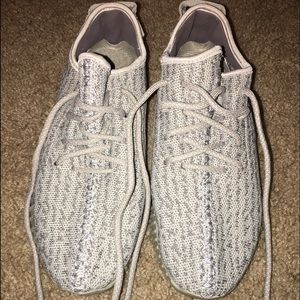 Yeezy 350 Shoes