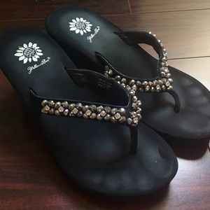 Yellow Box Moselle Wedges