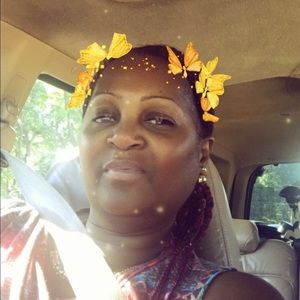 Meet your Posher, Ola