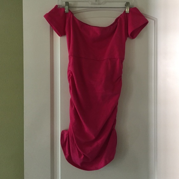 Only worn once for school dance