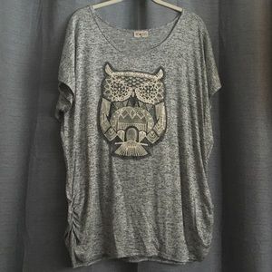 Free Kisses Owl Shirt