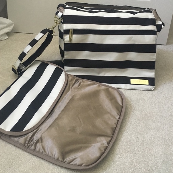 ju ju be better be legacy diaper bag