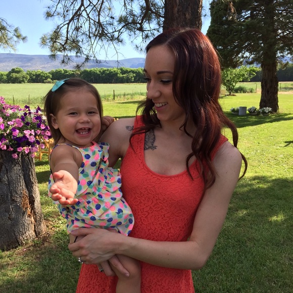 Meet your Posher, Alyssa