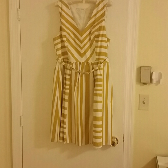 Striped pocket dress