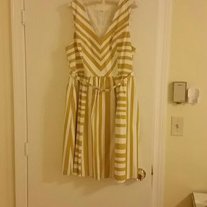 Striped pocket dress