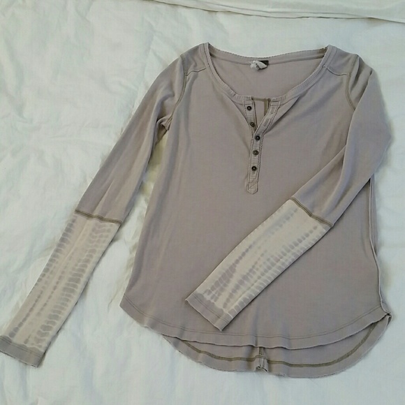 Free People Long Sleeve Lavender Buttoned Shirt