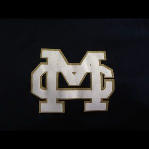 Meet your Posher, Raquel