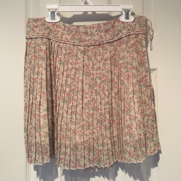 "TIMEOUT" brand Vintage White & pink Floral accordion Skirt size 4 NWT