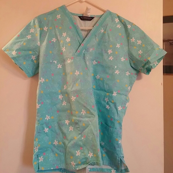 Scrub top
