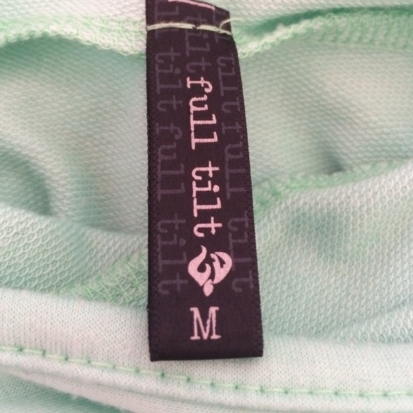 Teal muscle hoodie. - Picture 4 of 4