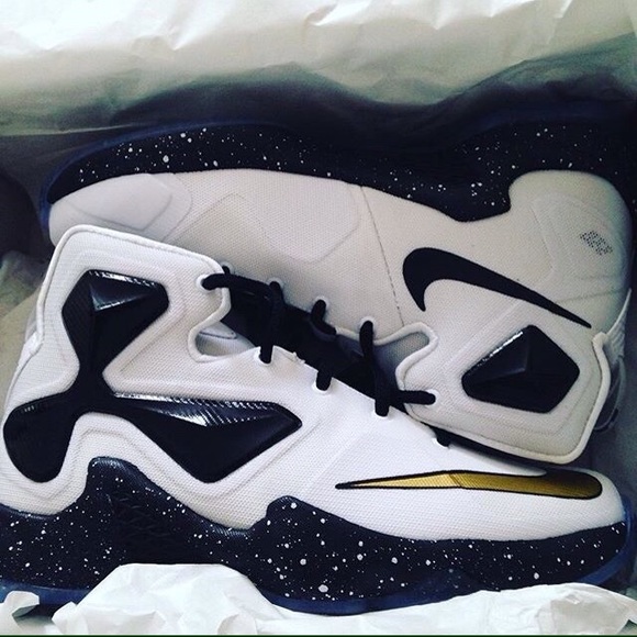 lebron 13's