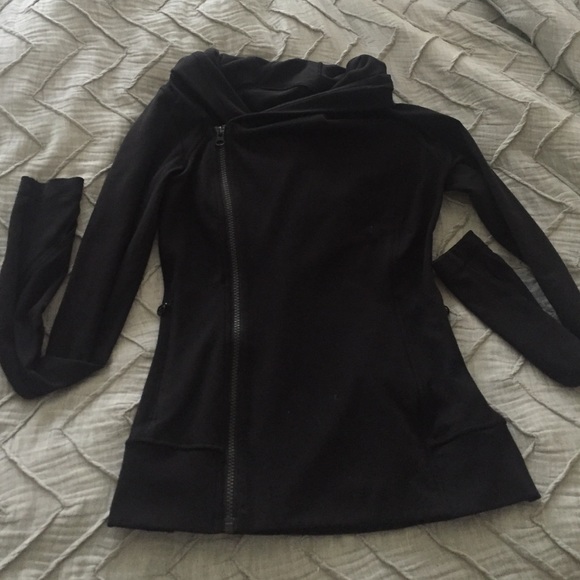 Lululemon Bhakti jacket