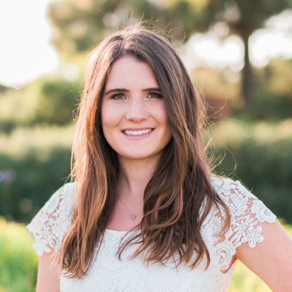 Meet your Posher, Courtney