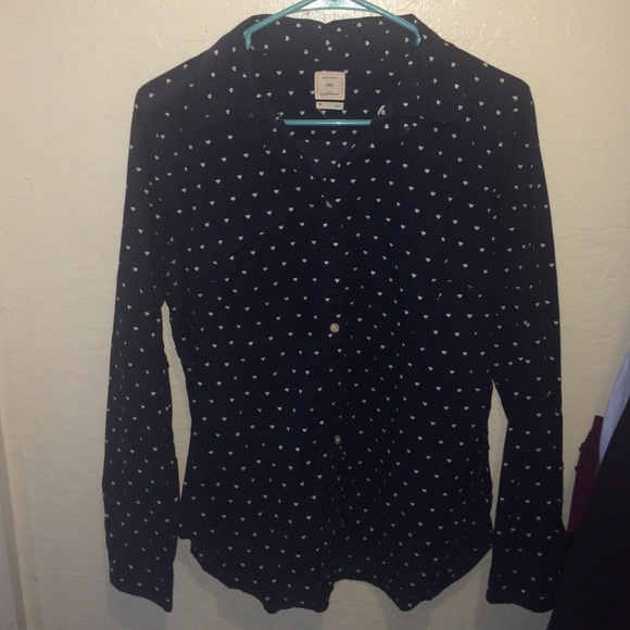 Navy blue white hearts print button up