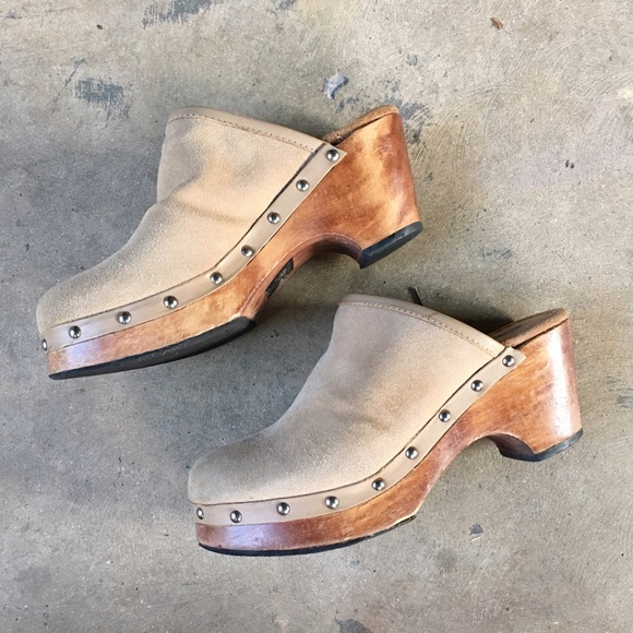 Candie's Tan Studded Leather + Wooden Style Clogs