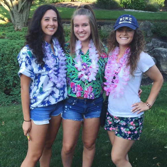 Meet your posher, Chelsea - Picture 4 of 4