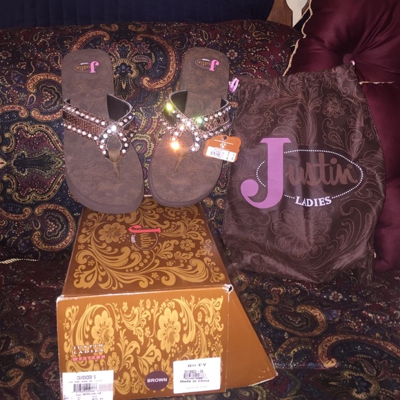 Justin Brand Riley Sandals