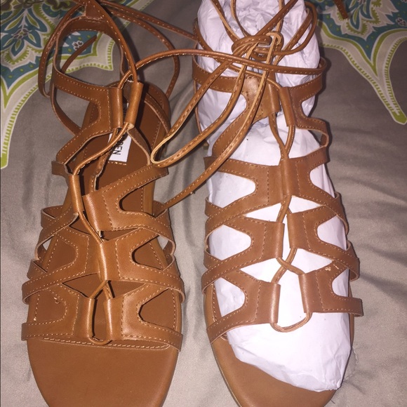 Steve Madden sandals