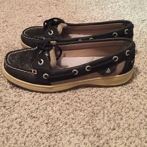 Black Sperry's!:) ❤️💛💚💙💜on Facebook