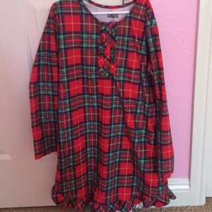 Plaid nightgown.