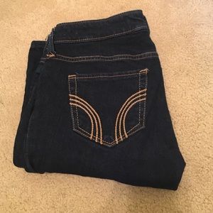 Hollister dark wash skinny jeans