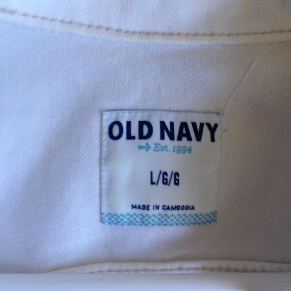 A cute white button up jean vest! - Picture 2 of 3