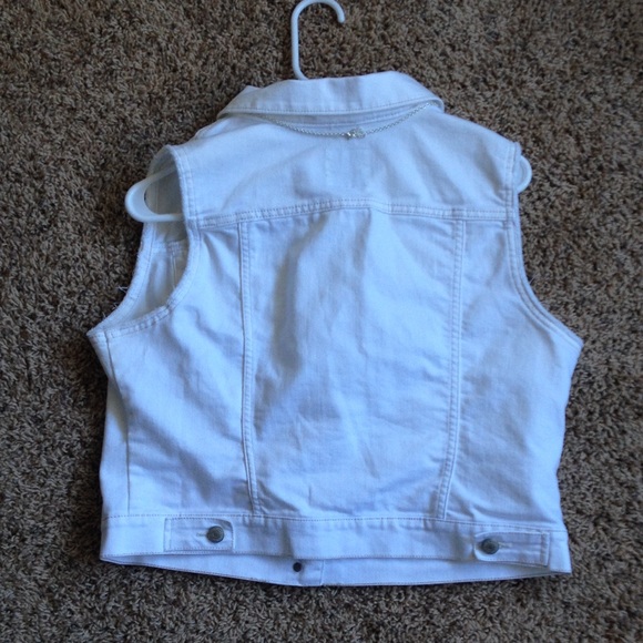A cute white button up jean vest! - Picture 3 of 3