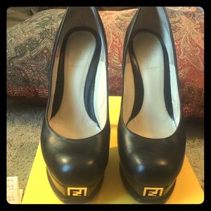 Fendista platform pump