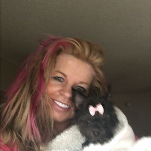 Meet your Posher, Julie