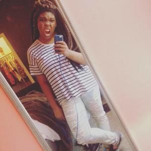 Meet your Posher, Carly