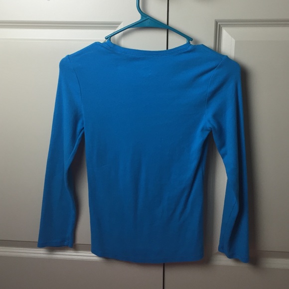 Plain blue t-shirt with great material! - Picture 2 of 3