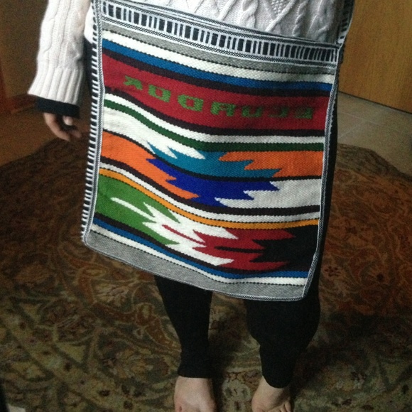 Large Hippie Boho Cross-Body Bag - Picture 4 of 4