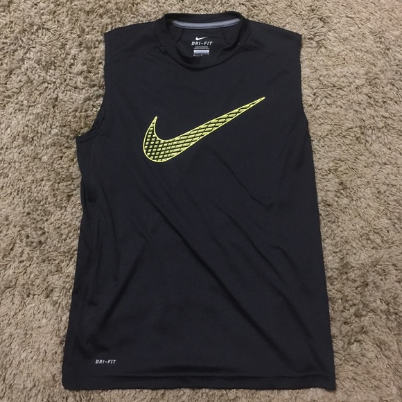 Nike Dri-Fit Muscle Shirt / Tank Top