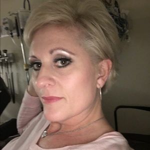 Meet your Posher, Joanna