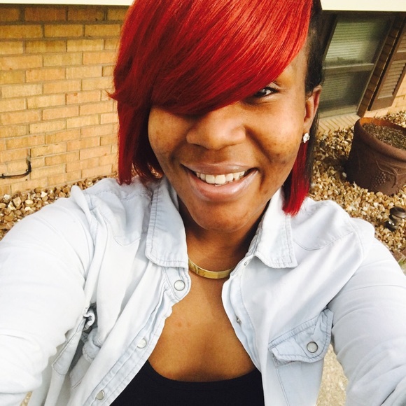 Meet your Posher, Jasmine