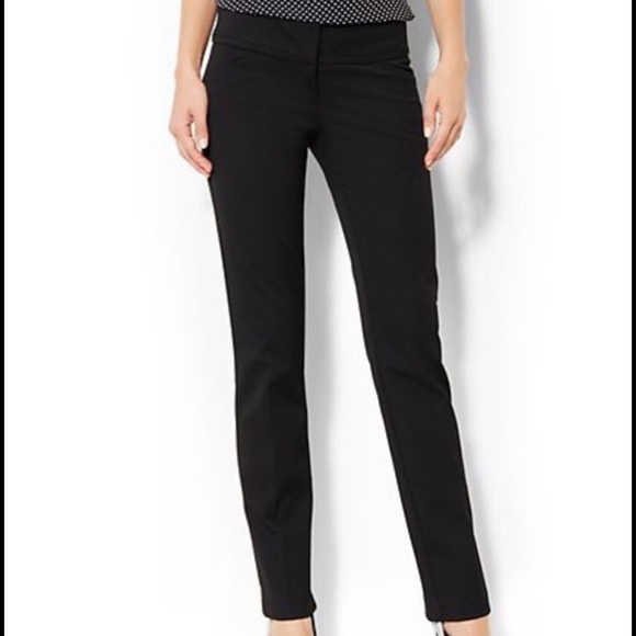 NWOT black tapered dress pants sz 4