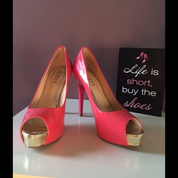 Guess pink pumps! Sz 7